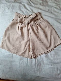 (Category: ) located in . Submitted by Gelina (Listing ID 1216187094, Image 1). Description: .