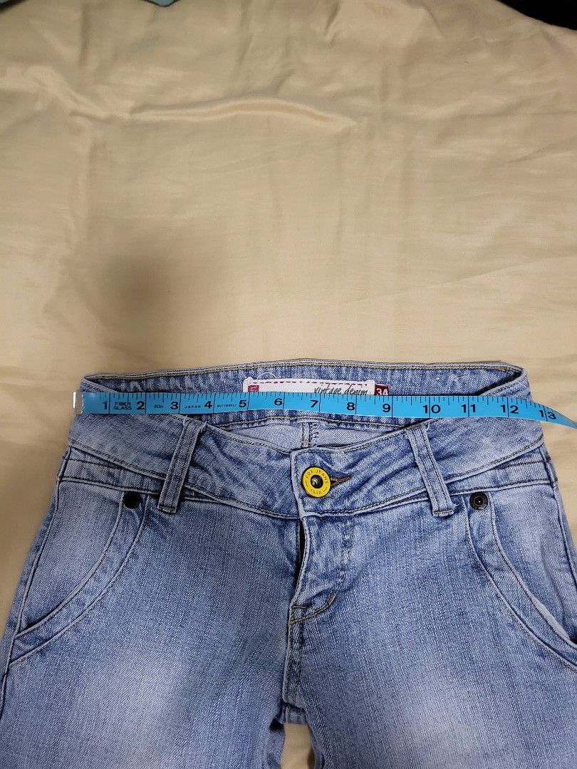 Bell bottom jeans, Women's Fashion, Bottoms, Jeans & Leggings on Carousell