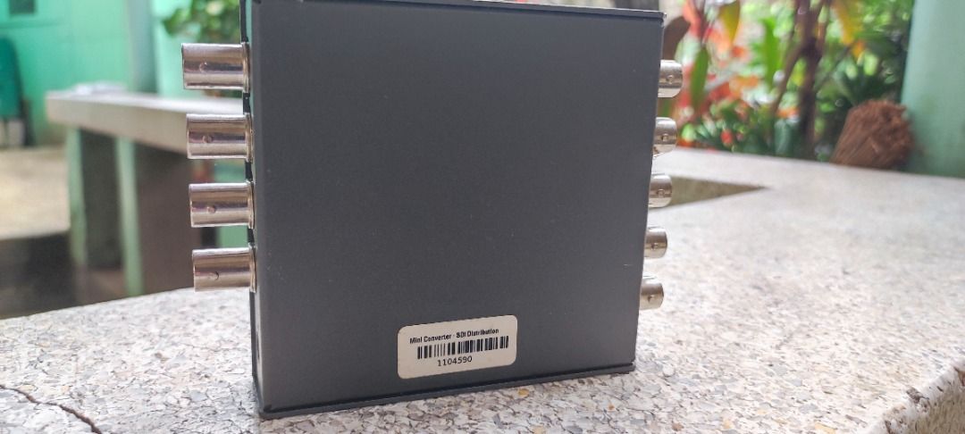 Répartiteur SDI Black Magic Designs Mini Converter – Distribution 1x8, Occasion, Fonctionne Parfaitement