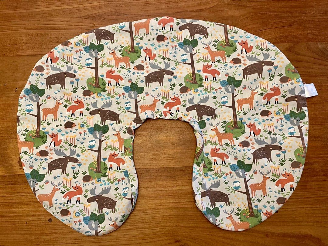 Boppy Pillow + Covers, Babies & Kids, Nursing & Feeding, Breastfeeding