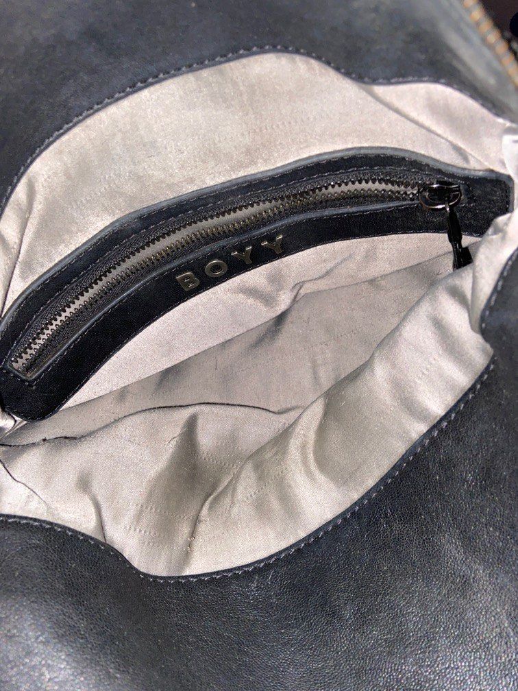 BOYY ENVELOPE SLING BAG CLUTCH Women s Fashion Bags Wallets Cross body Bags on Carousell