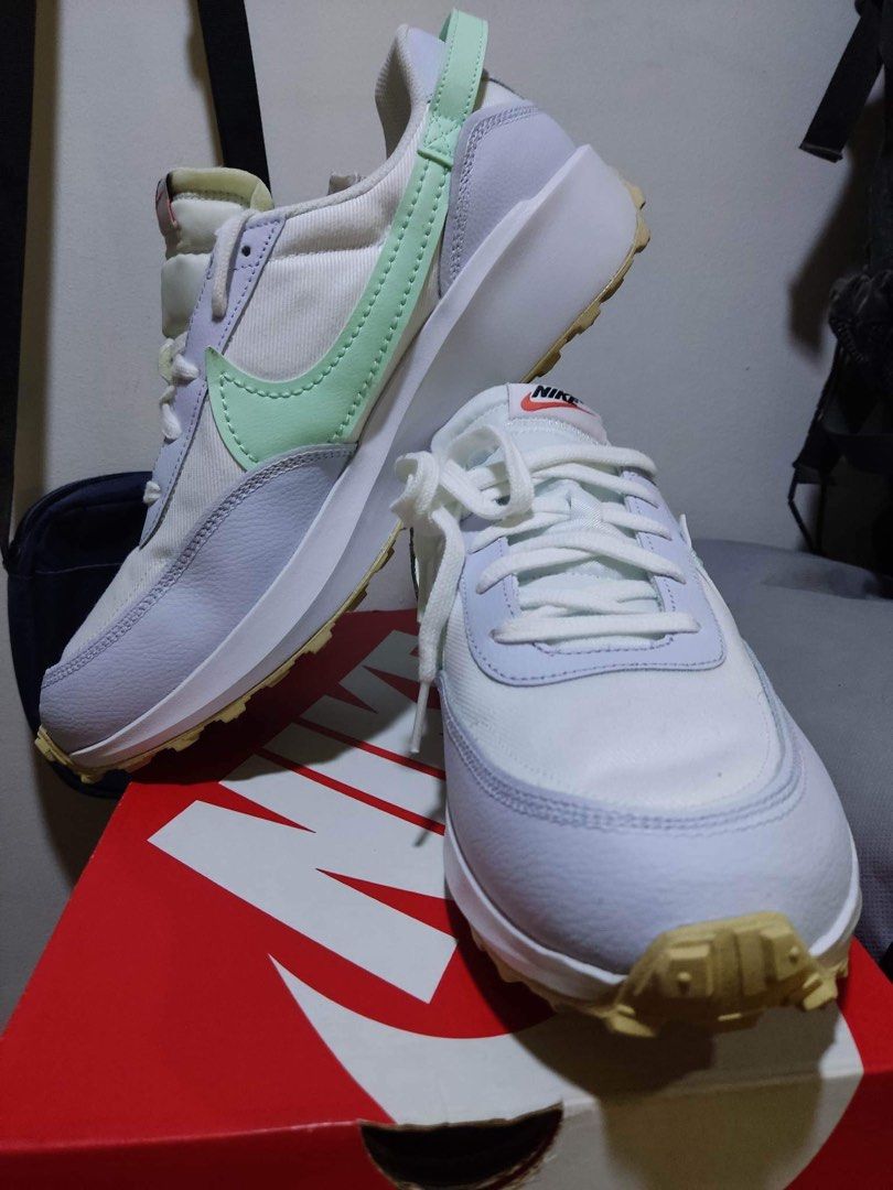new nike waffle