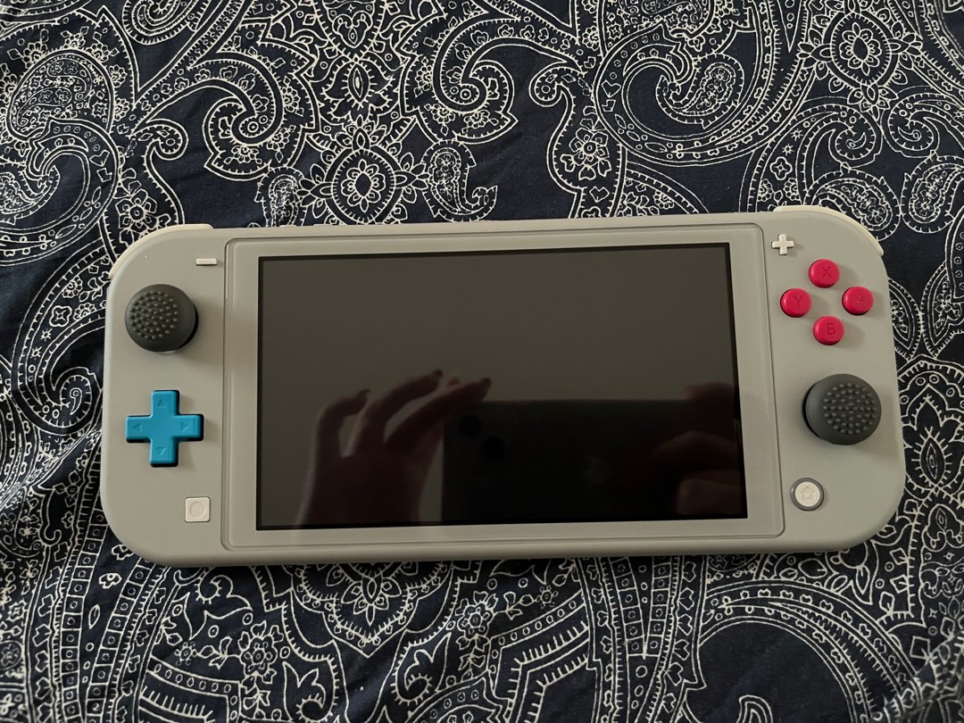 [BUNDLE!!] Nintendo Switch Lite Zacian and Zamazenta Limited Edition ...
