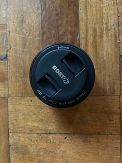 Canon EF-M 22mm f2