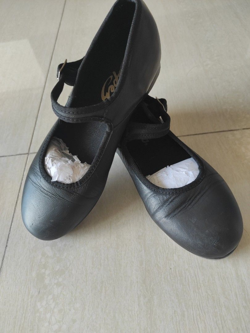 Capezio 445 best sale