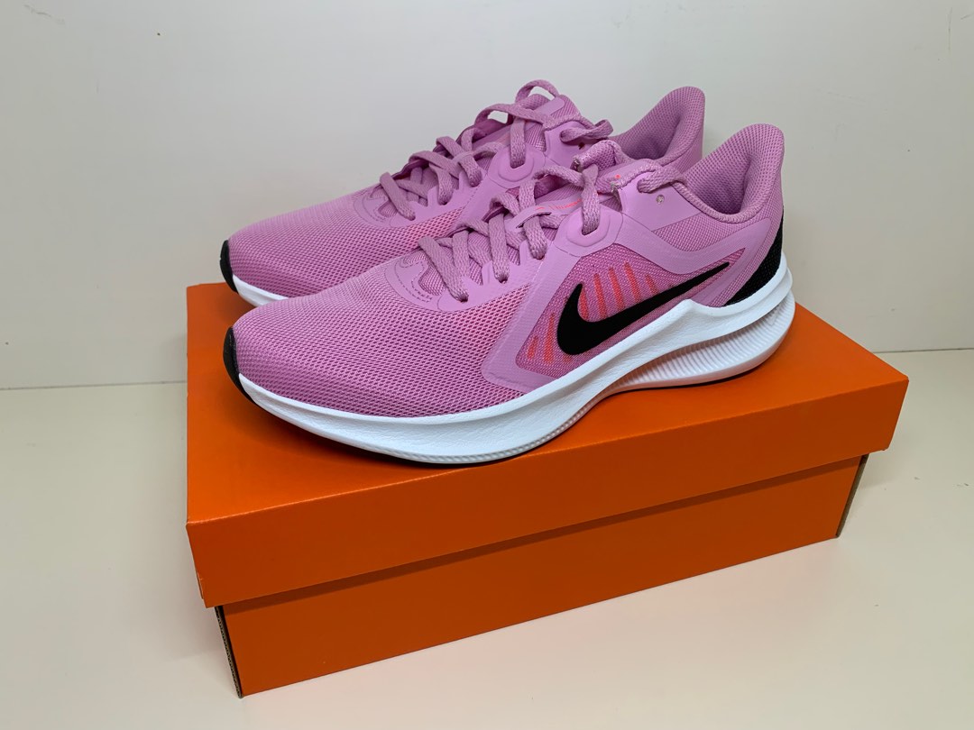 womens nike downshifter 5