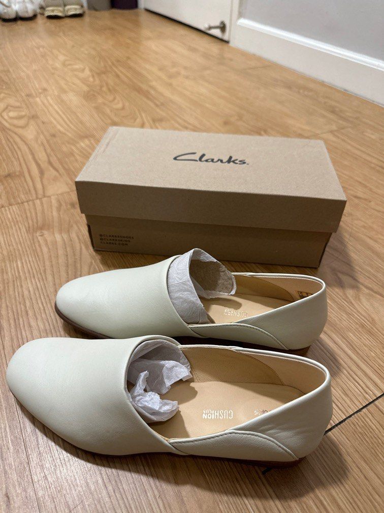 Clarks top flats white