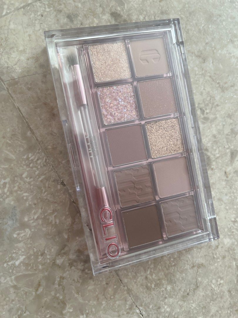 Clio pro eye palette, Beauty & Personal Care, Face, Makeup on Carousell