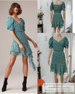 Ditsy puffsleeves dress in dark green