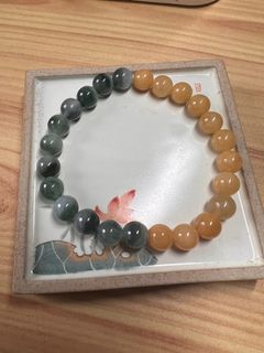 Jade bracelets and pendants Collection item 2