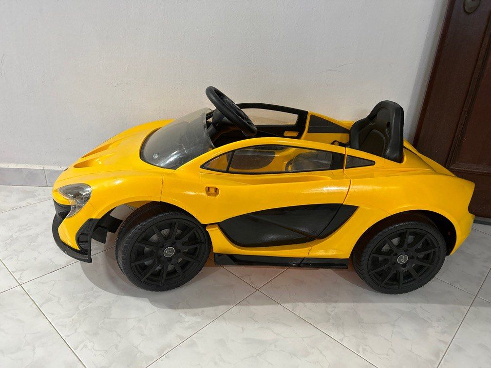 Electric Car (Not working anymore), Hobbies & Toys, Toys & Games on