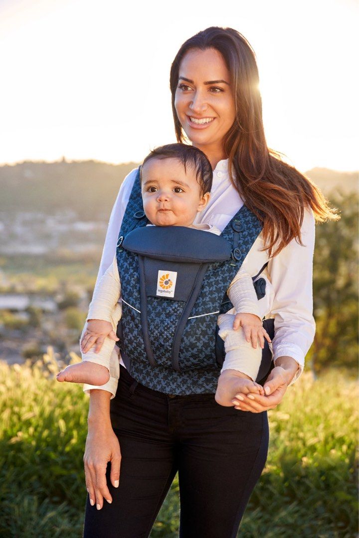 Ergobaby hotsell with stars