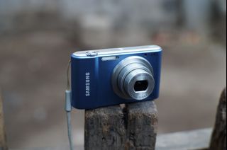 (Free Shipping) Samsung ST66 + Samsung ES90