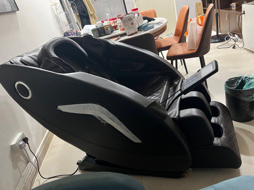 Full Function Massage Chair, Health & Nutrition, Massage Devices on