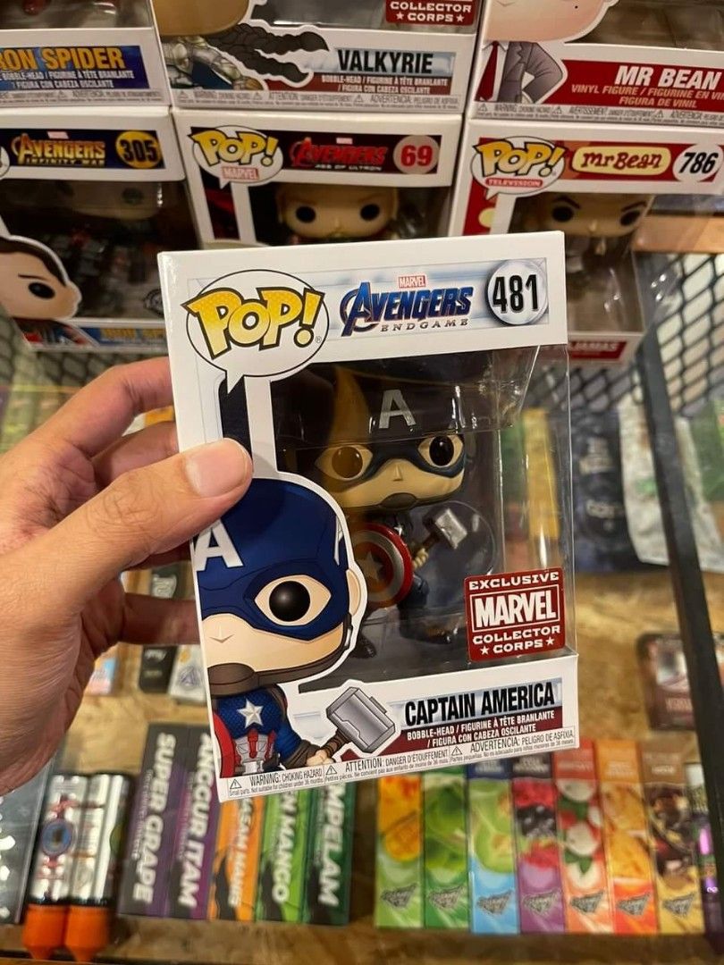 Funko Pop Captain America MCC Exclusive with Mjolnir Hobbies