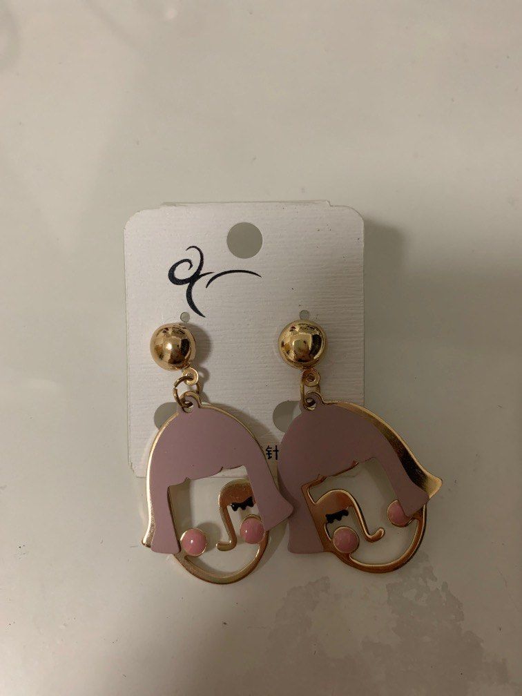 Girly earrings discount