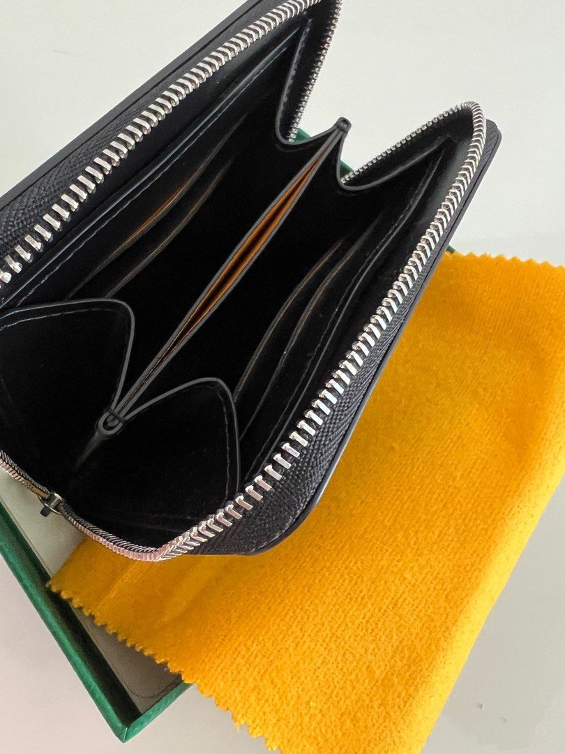 Goyard MATIGNON PM wallet, Women's Fashion, Bags & Wallets, Wallets & Card  Holders on Carousell
