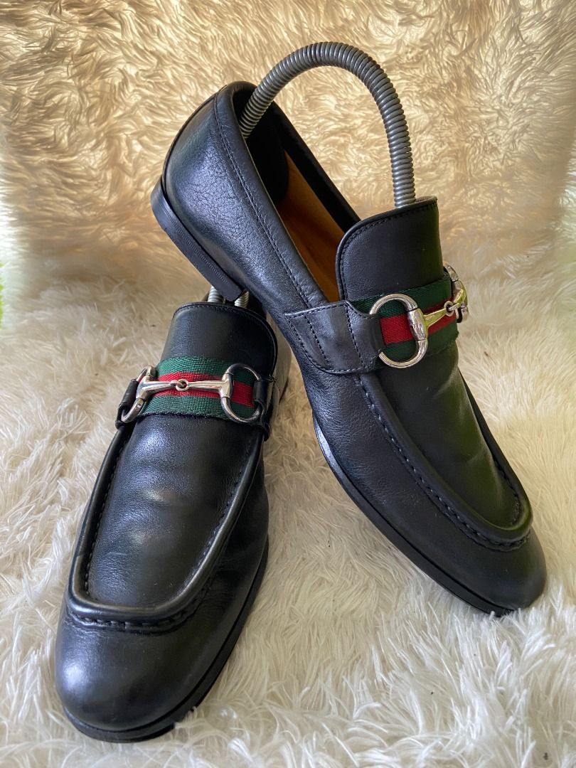 Red and clearance black gucci shoes