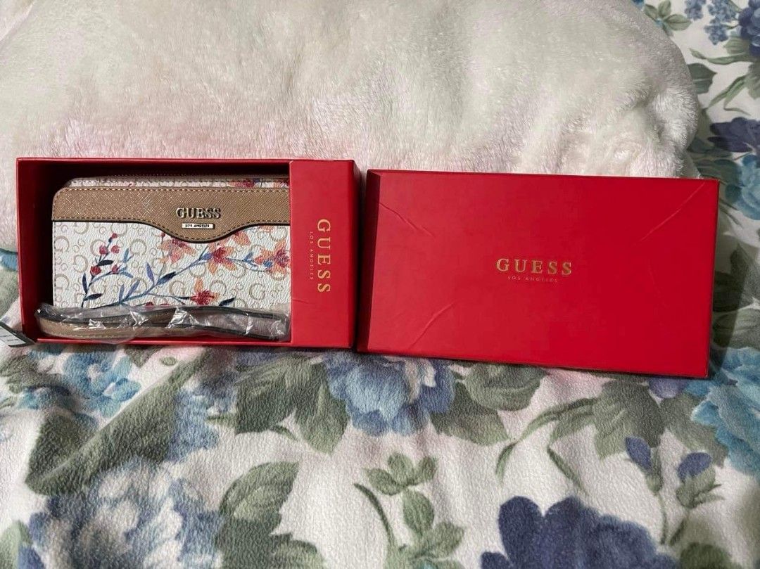 GUESS Wallet (ORIGINAL) from U.S! on Carousell