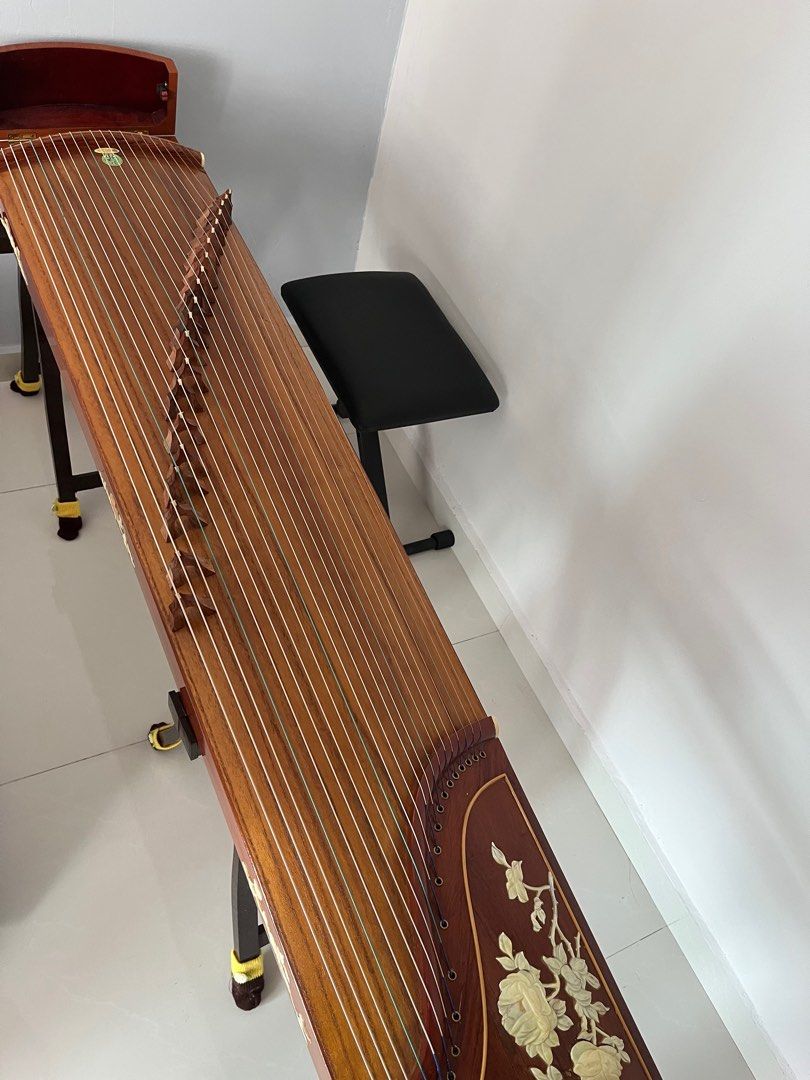 Guzheng, Hobbies & Toys, Music & Media, Musical Instruments on Carousell
