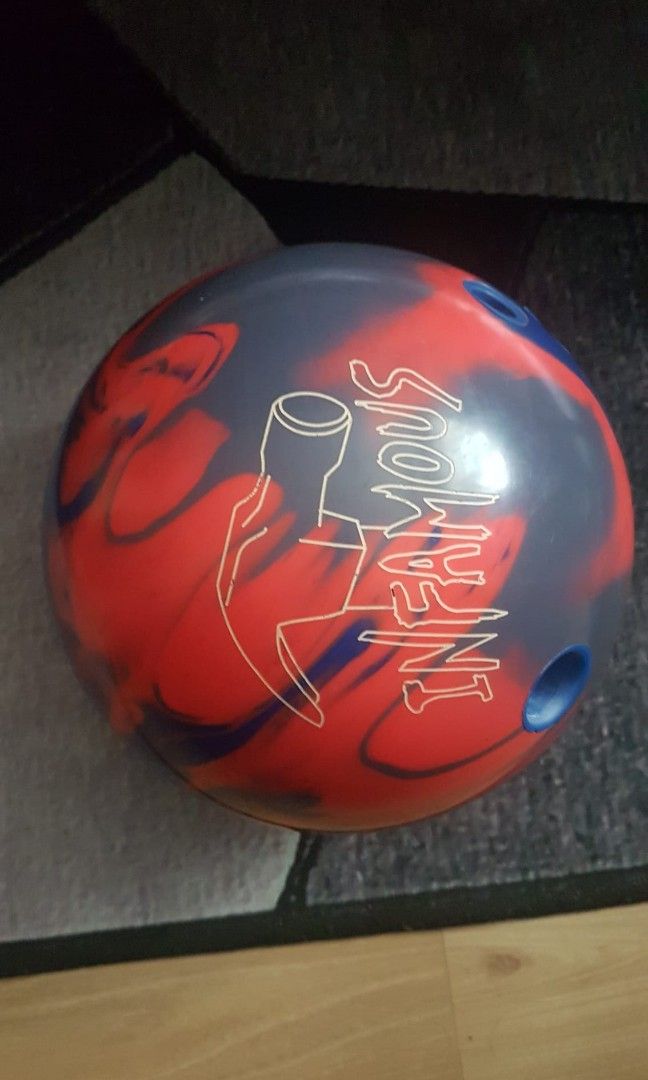 Hammer bowling ball, Sports Equipment, Sports & Games, Billiards