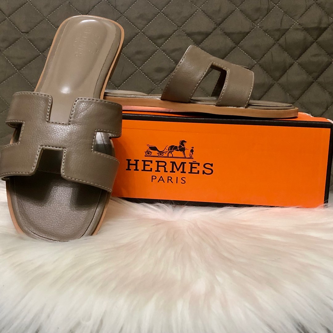 Hermes Sandal, Women's Fashion, Footwear, Flats & Sandals on Carousell