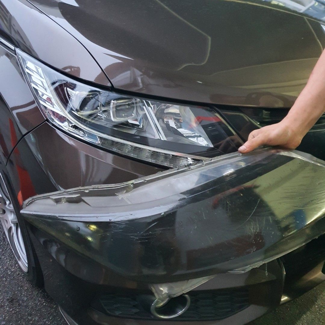 Honda Odyssey Headlight Lens Replacement, Car Accessories, Electronics & Lights on Carousell