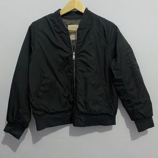 Jaket bomber crop wanita Little Things Original