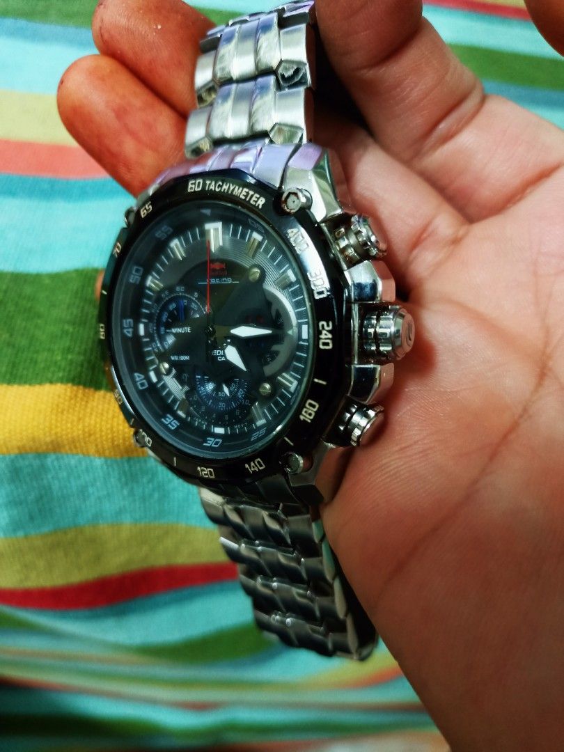 Jam casio top edifice red bull