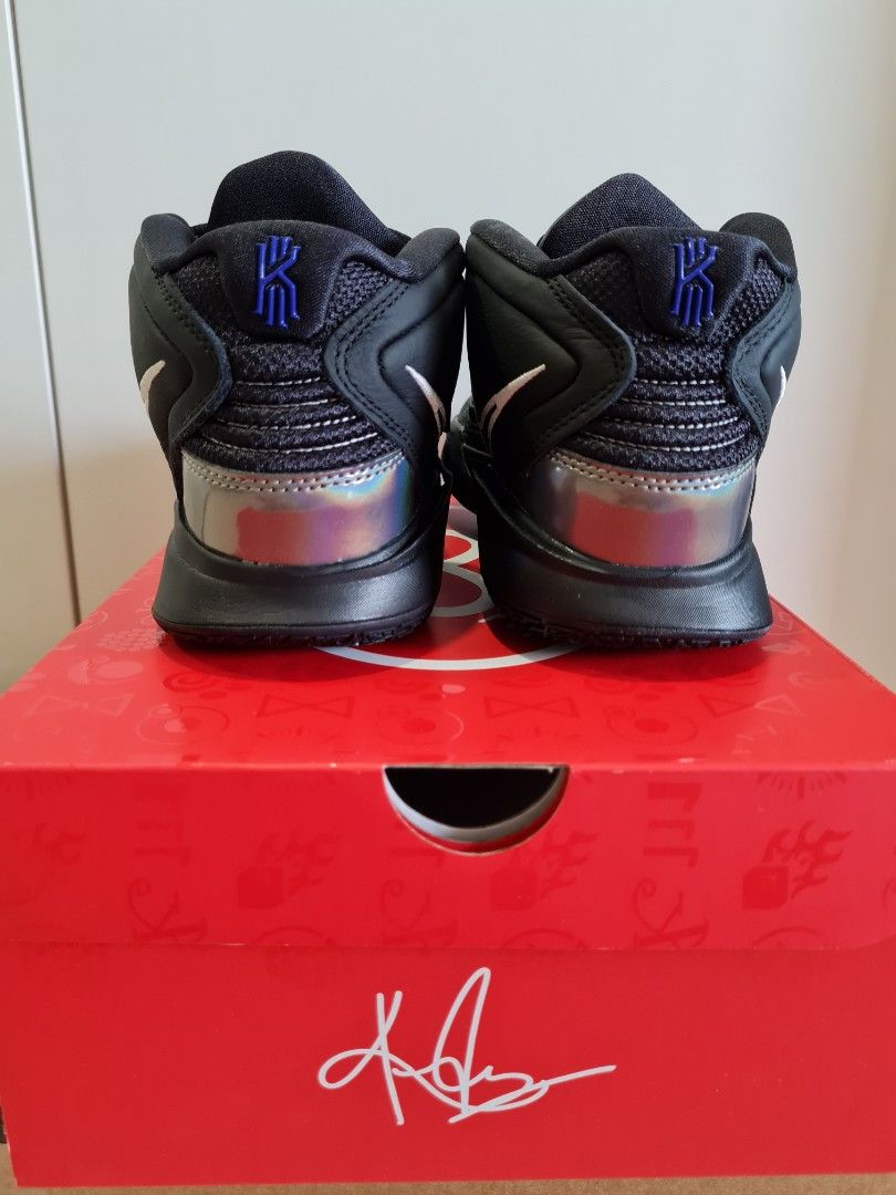 Kyrie Infinity Basketball Shoe, Men's Fashion, Footwear, Sneakers on