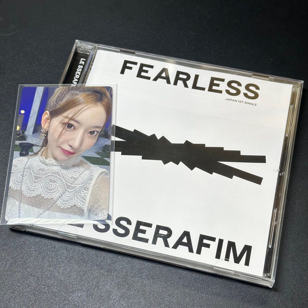 LESSERAFIM JAPAN FEARLESS ユニバ限定盤【３０個】 - CD