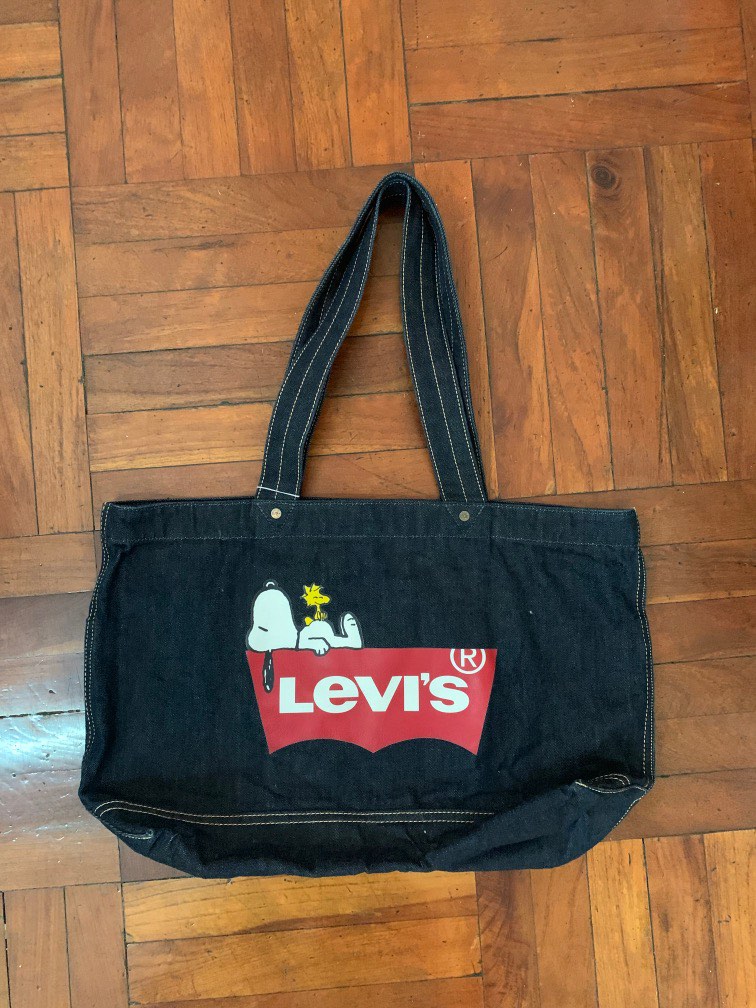Tote bag shop levis snoopy
