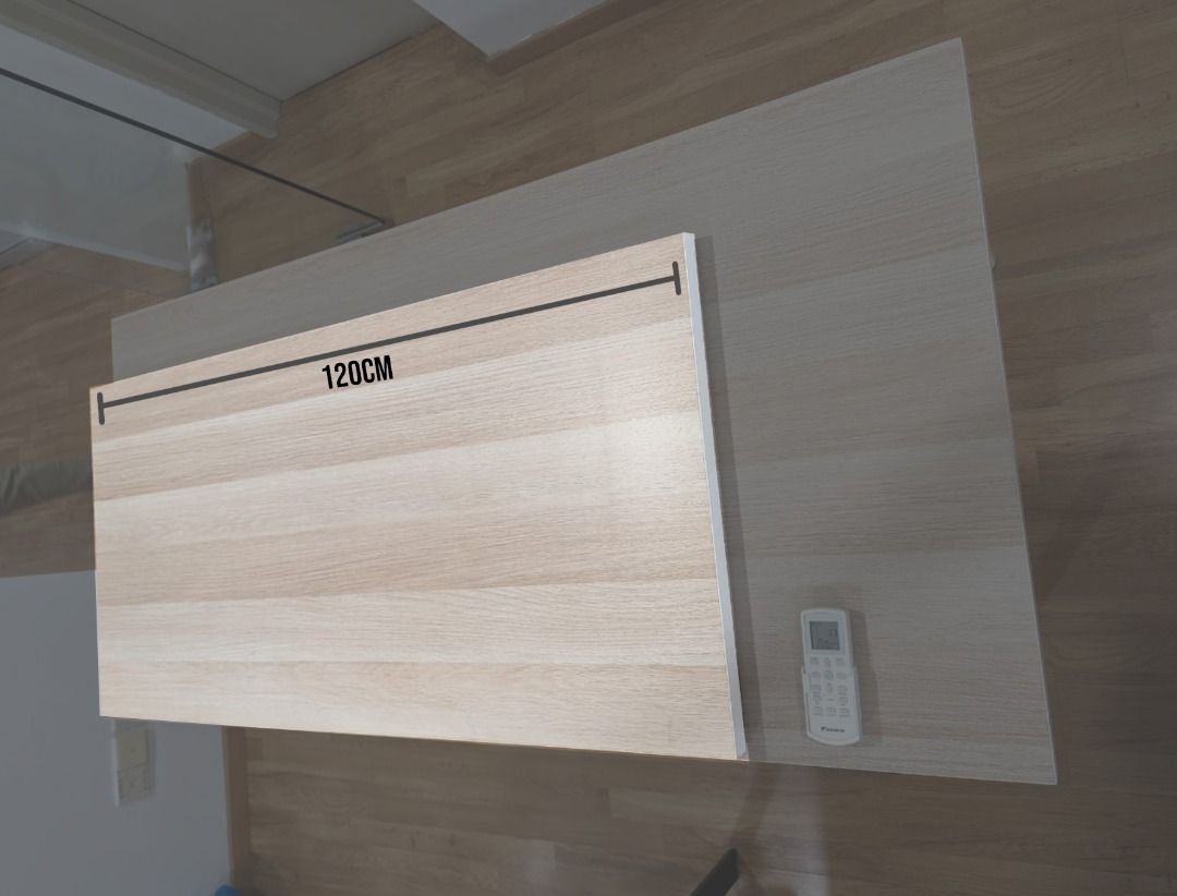 (Like New) IKEA Linnmon/Adils Tabletop / Gaming / Computer Desk / Home