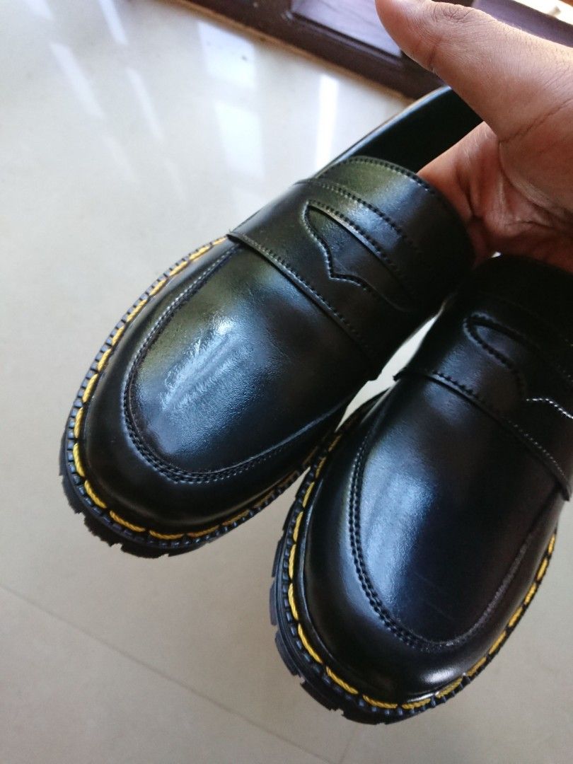 Loafer Local Brand Indonesia, Men's Fashion, Footwear, Casual shoes on