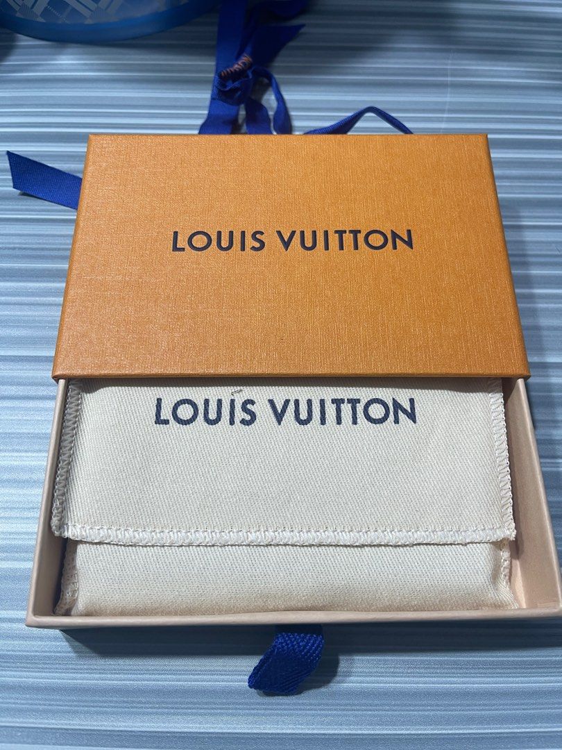 Shop Louis Vuitton Pocket Organiser (ORGANIZER DE POCHE, M30301