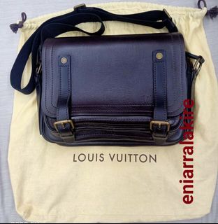 Louis Vuitton Reporter Dark Brown Utah Leather Messenger Bag