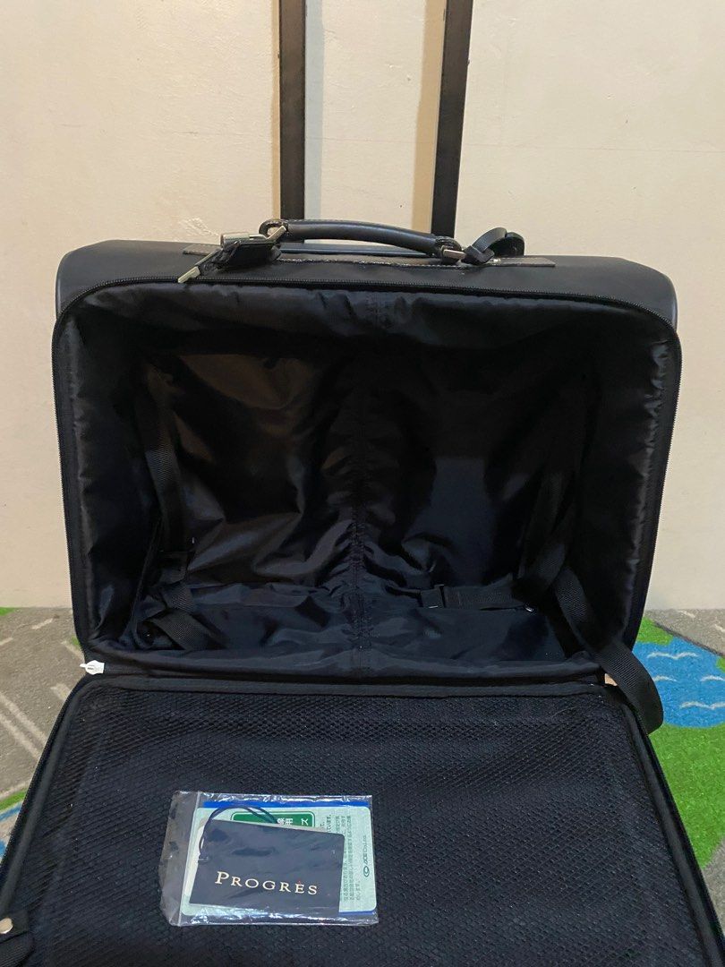 Luggage (Progres by ACE) brand from Japan with product Manual Hand