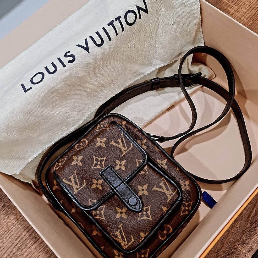 LOUIS VUITTIN CHRISTOPHER, Luxury, Bags & Wallets on Carousell