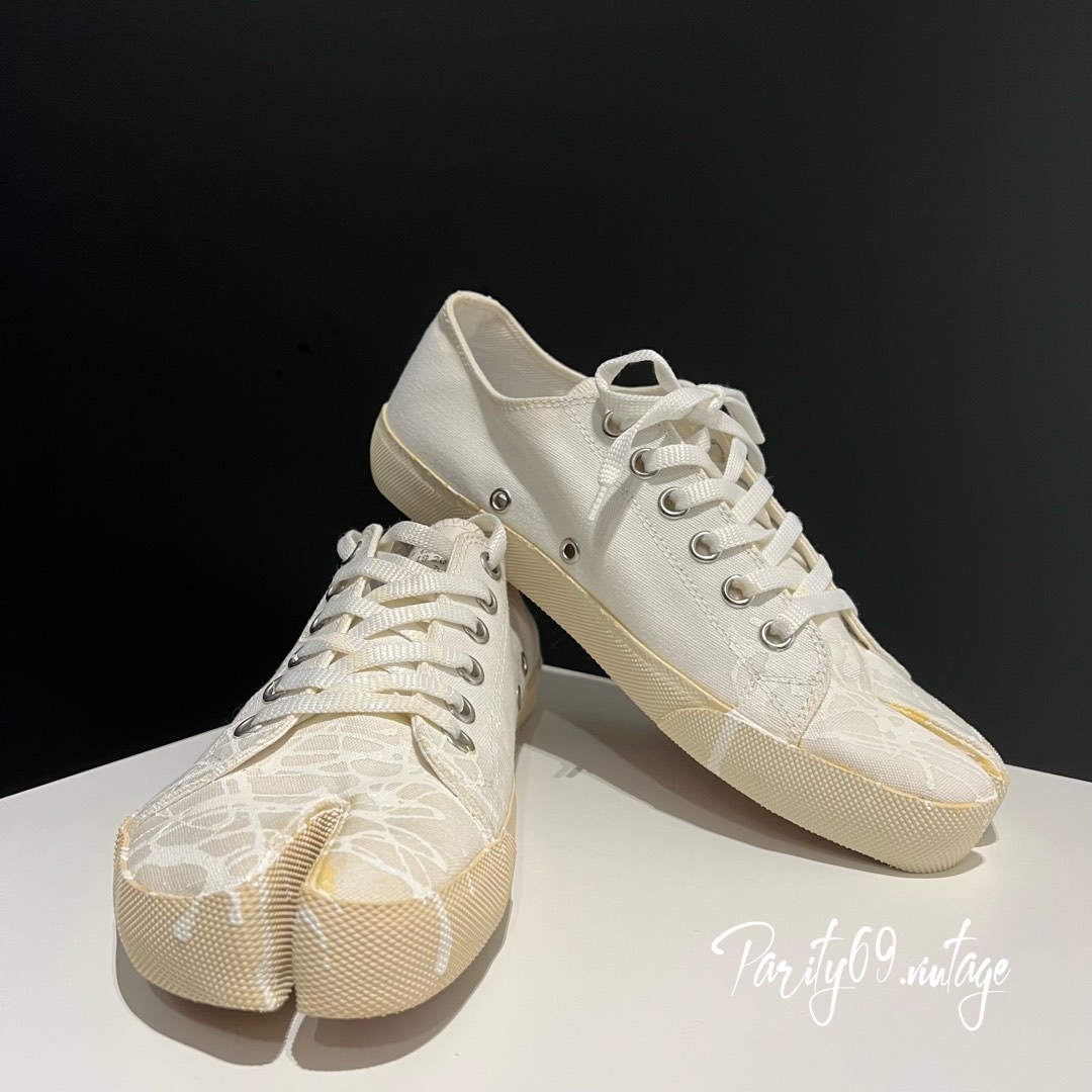 Mmm tabi sales