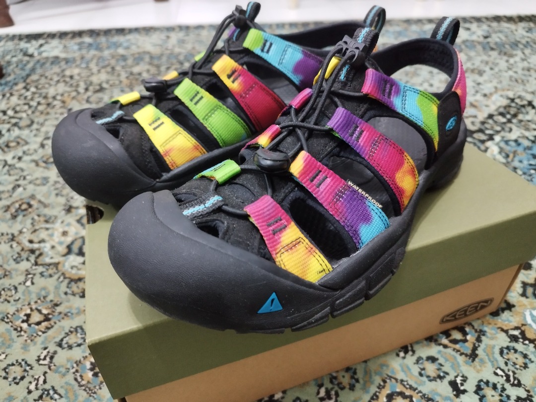 Keen newport h2 tie dye deals