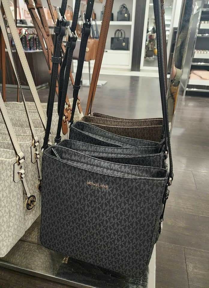 Michael Kors Jet Set Travel Large Messenger Crossbody Bag Black Multi