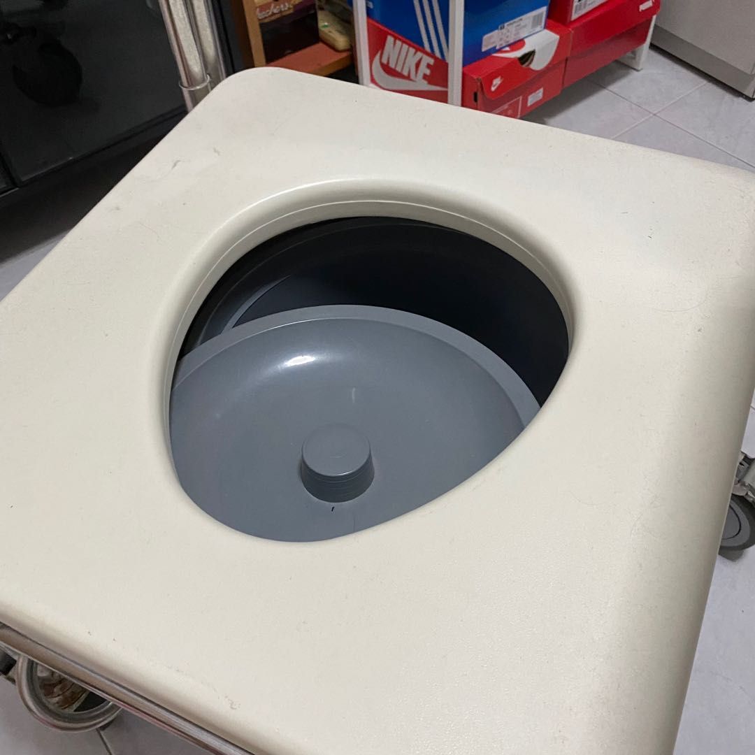 Mobile Commode Shower Chair, Health & Nutrition, Assistive