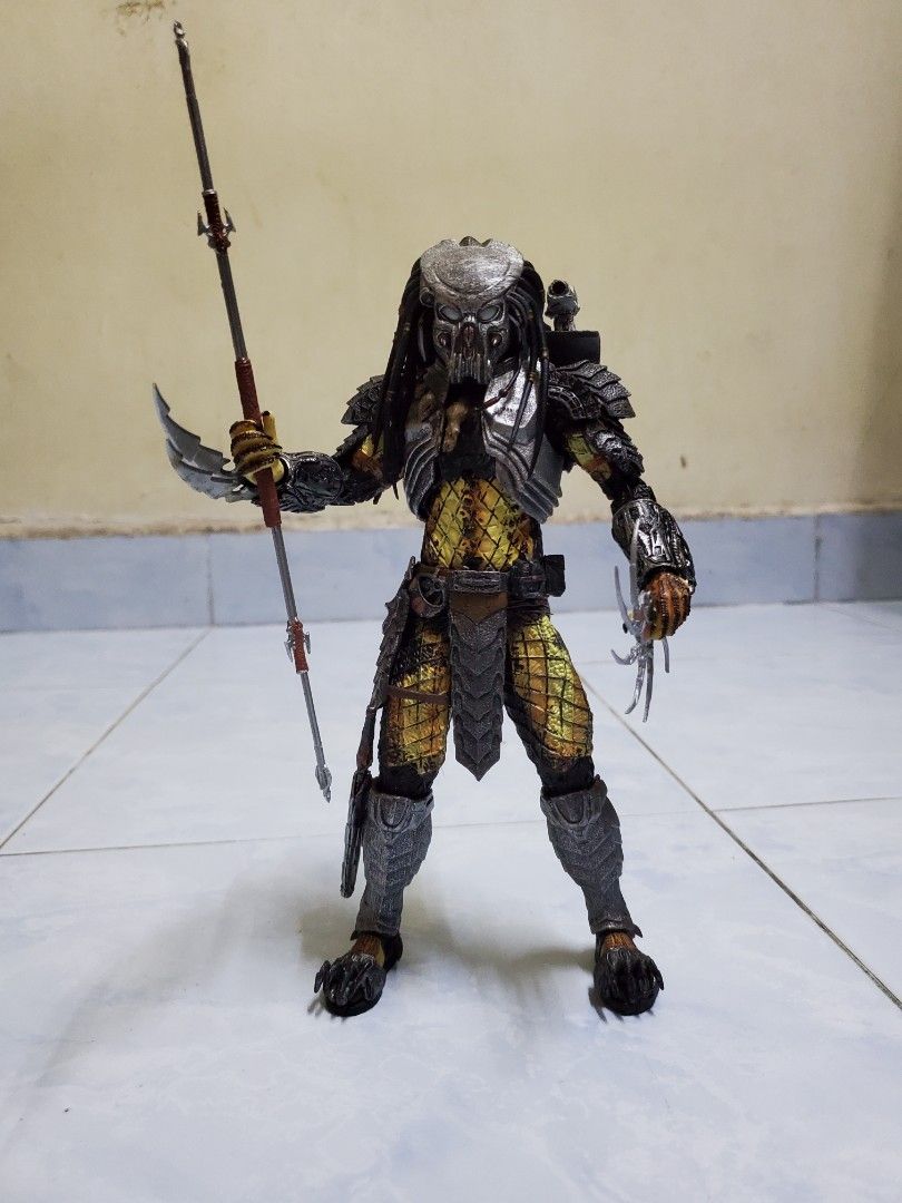 Predator shop celtic neca