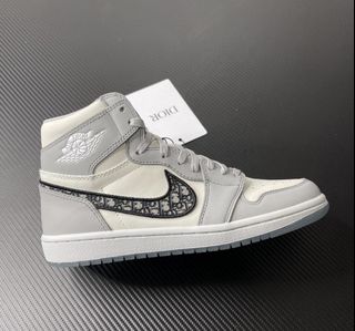 aj 1 dior harga