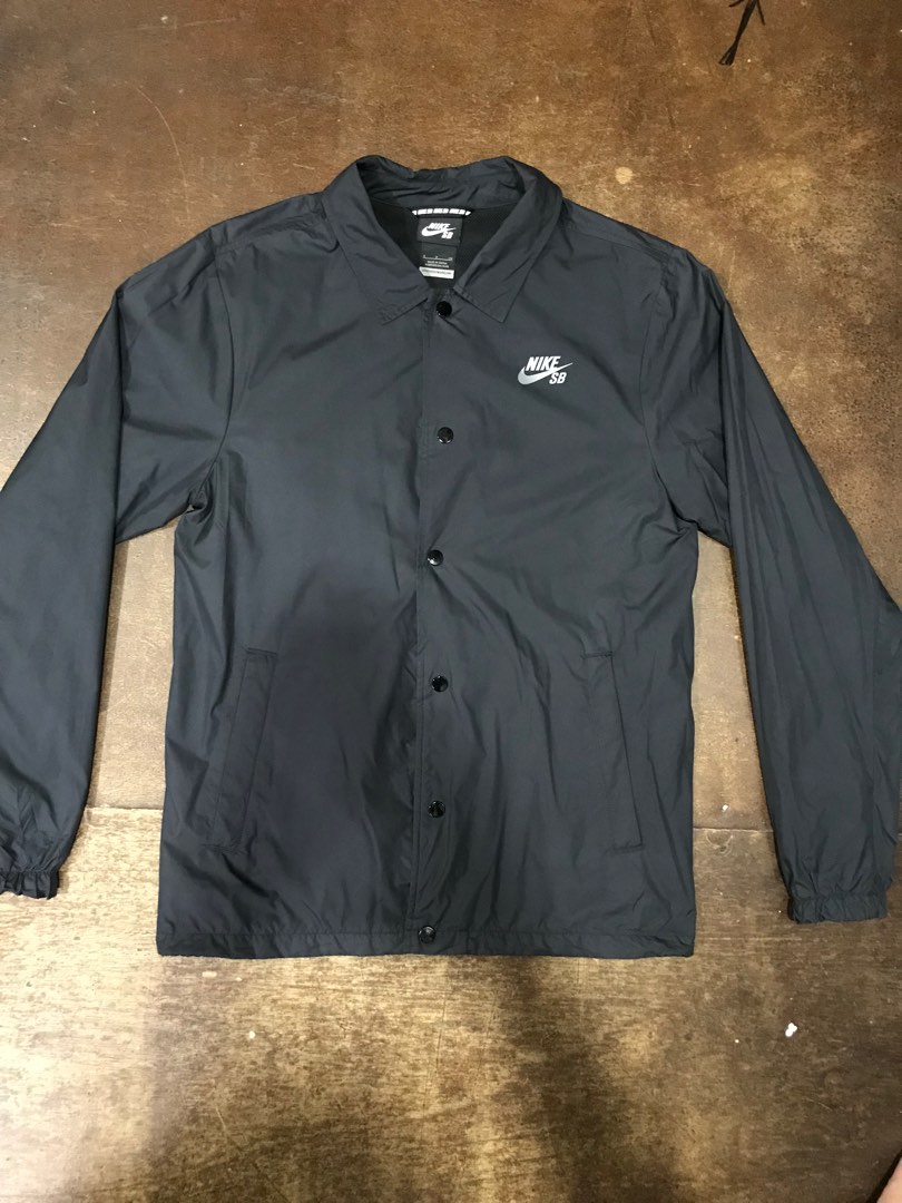 Nike sb shield black coaches jacket store
