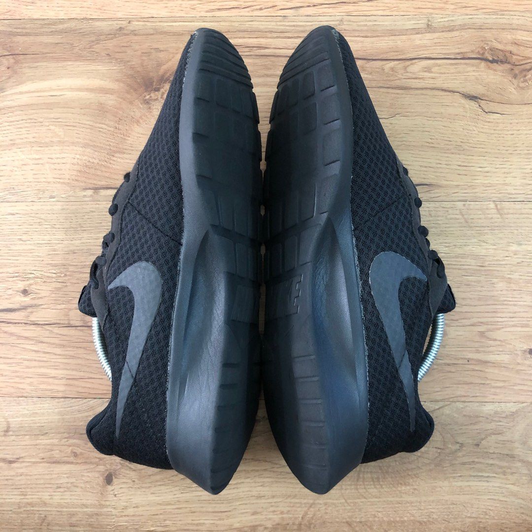 Nike Tanjun 9.5uk Men s Fashion Footwear Sneakers on Carousell
