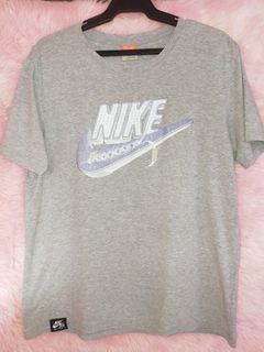 NIKE T-SHIRT