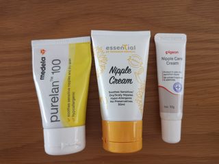 MEDELA Silicone Breastmilk Collector Free Purelan Nipple Cream 2.0 7G |  MumsClub Singapore