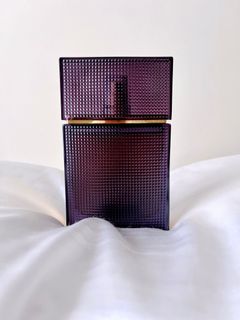(Category: ) located in . Submitted by perfumedestash (Listing ID 1216075170, Image 1). Description: .