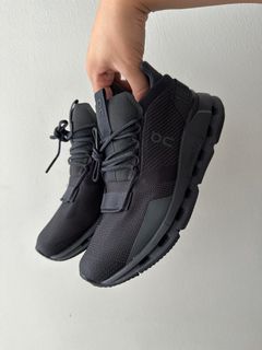 ON CLOULDNOVA SNEAKERS
